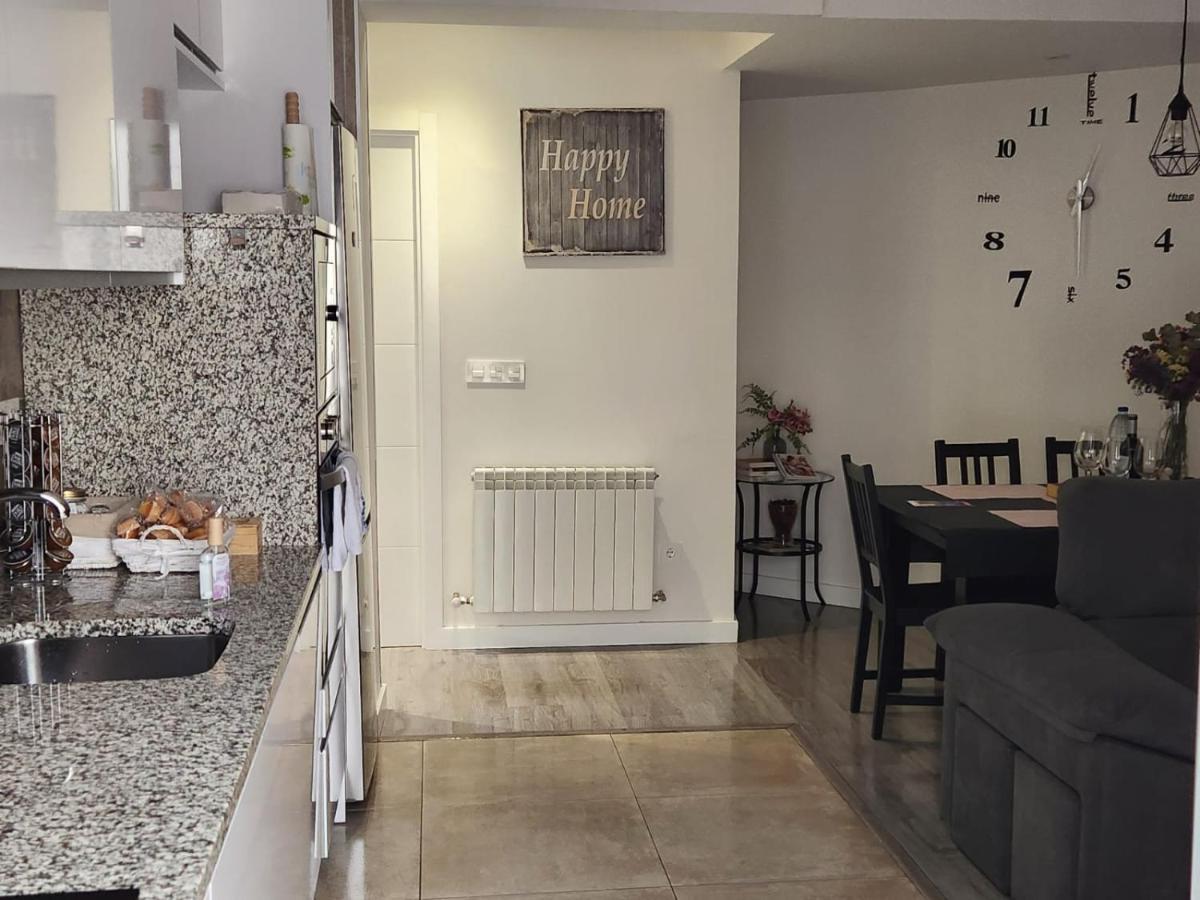 Apartamento Paula Валадоид Екстериор снимка