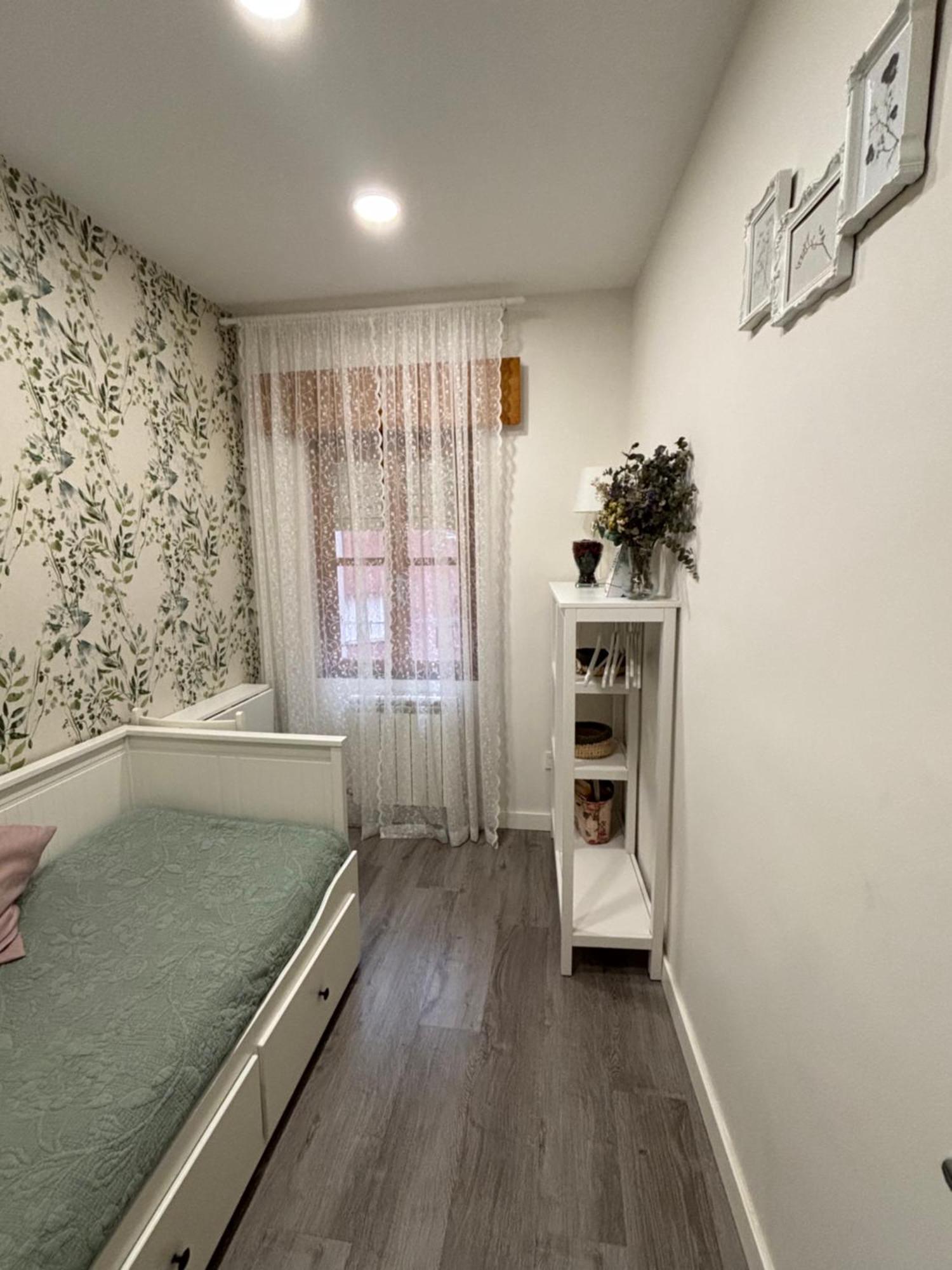 Apartamento Paula Валадоид Екстериор снимка